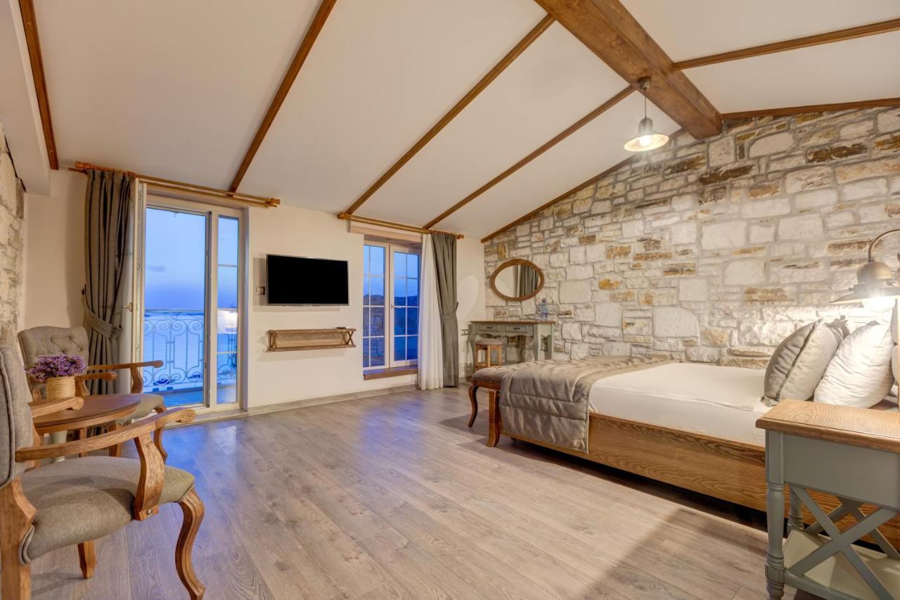 Navalia Hotel Фоча Екстериор снимка