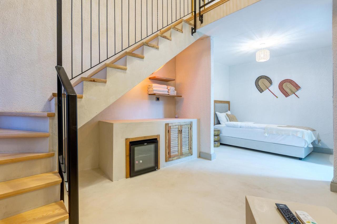 Navalia Hotel Фоча Екстериор снимка
